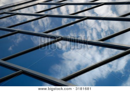 Sky heijastus