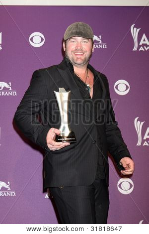 LAS VEGAS - APR 1: Lee Brice i pressrummet på 2012 Academy of Country Music Awards på MGM G