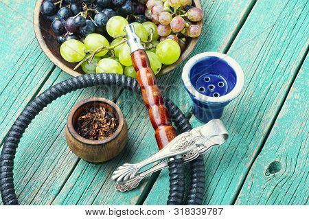 Hookah With Grapes Taste