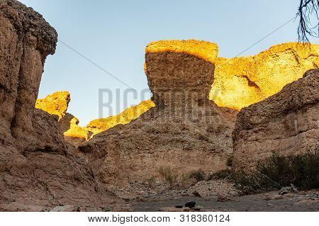 Impression Of Sesriem Canyon, In The Hardap Region Of Namibia, During Sunset.