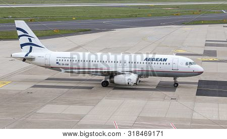 Airplane Taxi In Dusseldorf Airport