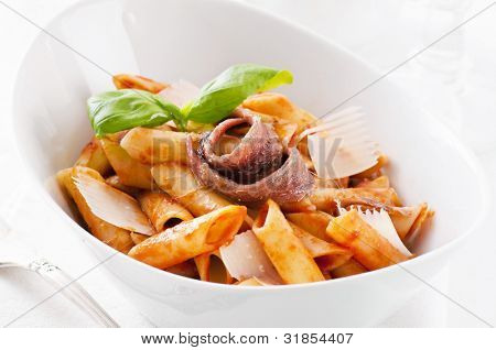 Penne lisce with anchovy and tomato sauce