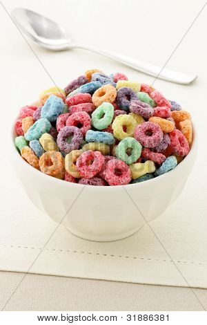 เด็กวนรอบอร่อย และมีคุณค่าทางโภชนาการจากธัญพืชหรือผลไม้ธัญพืช