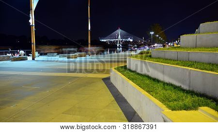 Warsaw, Poland. 25 August 2019. Vistulan Boulevards On The Western Side Of The River Vistula In Wars
