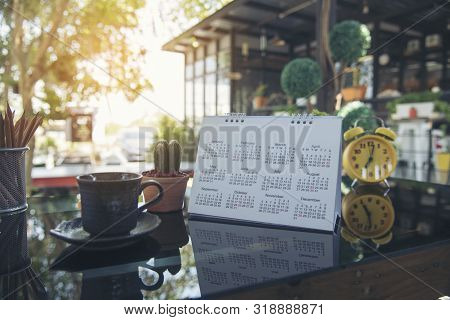 2018 Calendar Event Planner Is Busy. Businesswoman Always Planning Agenda And Schedule Using Calenda