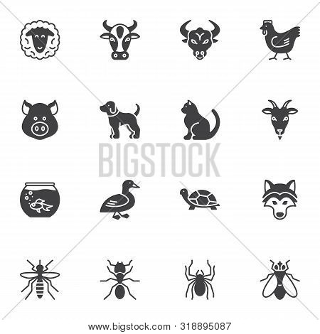 Insects And Animals Vector Icons Set, Modern Solid Symbol Collection, Filled Style Pictogram Pack. S