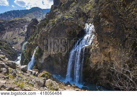 Unique Kapuzbasi Waterfalls In Aladaglar National Park, Tuaruz Mountains Of Turkey