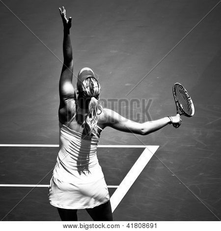 MELBOURNE - 14. ledna: Maria Sharapova Ruska v jejím prvním kole vyhrát nad Olga Puchkova nebo Russi
