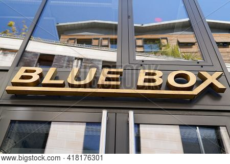 Bordeaux , Aquitaine France - 04 22 2021 : Blue Box Logo And Text Sign Front Of Clothing Store Sport