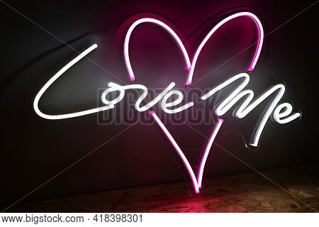 White And Pink Neon Heart With The Inscription Love Me. Trendy Style. Wedding Design. Neon Sign. Cus