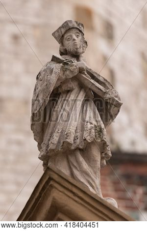Fence With Statues Of The Apostles. Made In 1772 By David Geel From Pinchow Limestone. Heavily Damag