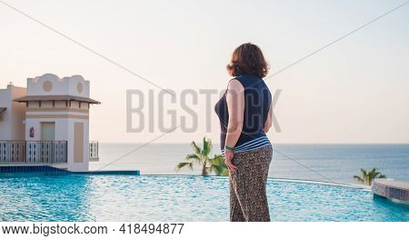 Plus Size American Middle Age Woman At Nature, Enjoy The Life, Walk At Beach. Life Of People Xxl Siz