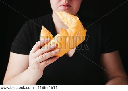 Micro Plastic Pollution Of Food Global Problem