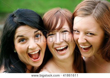 Happy friends udendørs