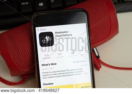 New York, Usa - 26 April 2021: Postmates Food Delivery Mobile App Logo, Phone With Icon, Illustrativ