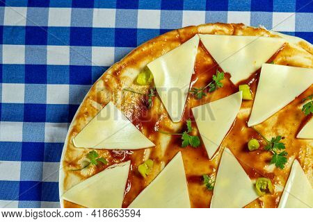 Homemade Cheese Pizza And Tarantella Sauce