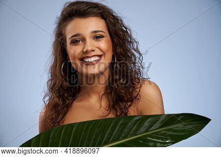 Portrait Young Woman Image & Photo (Free Trial) | Bigstock
