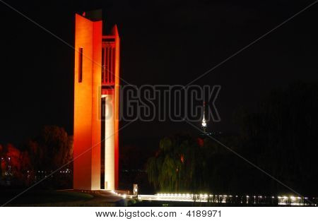 Carillion en Canberra por noche