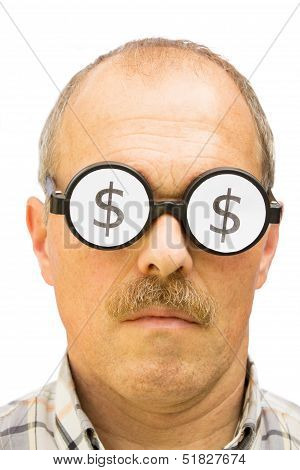 Mann mit Dollarzeichen auf seine Brille