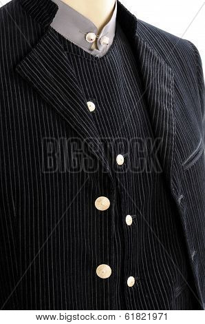 Groom dress in velvet