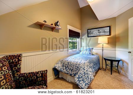 Small Bedroom Interior Idea