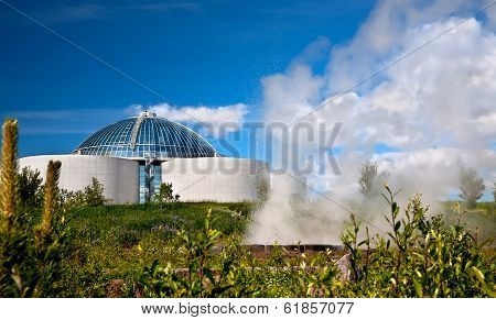 The Perlan And  Small Geyser