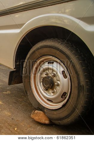 Flat tyre