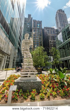 Perspective Sculpture