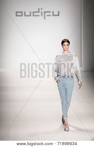 NEW YORK-SEP 8: A model walks the runway at the OUDIFU fashion show during Mercedes-Benz Fashion Week Spring/Summer 2015 at The Salon at Lincoln Center on September 8, 2014 in New York City.