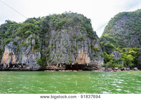 Tham Lod Cave Phang Nga Bay