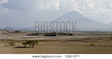 TANZANI vulcano Ol Doinyo Lengai, Tanzania, Africa