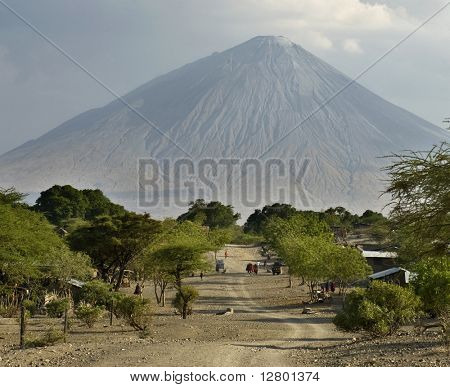TANZANI vulcano Ol Doinyo Lengai, Tanzania, Africa
