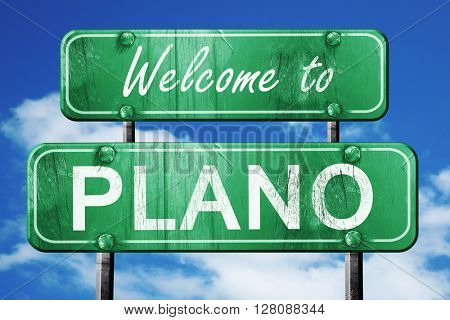 plano vintage green road sign with blue sky background