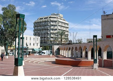BEER SHEVA, ISRAEL - FEBRUAR 25, 2016: Circle for city holidays in the old part of the Beer Sheva