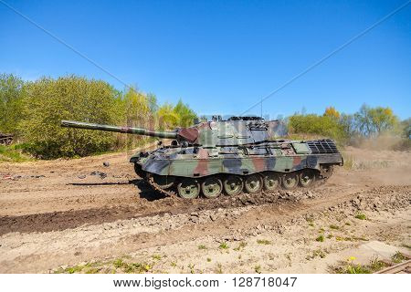 GRIMMEN / GERMANY - MAY 5: german leopard 1 a 5 tank drives on track on a motortechnic festival on may 5 2016 in Grimmen / Germany.