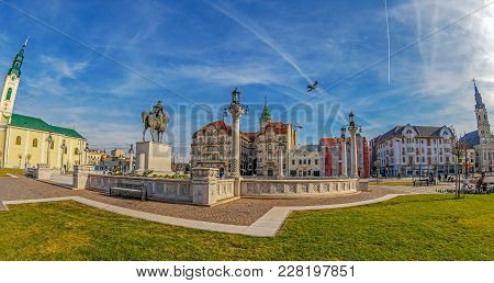 Oradea,romania - January 27,2018:the Union Square With Historical Buildings. Statue Of Michael The B