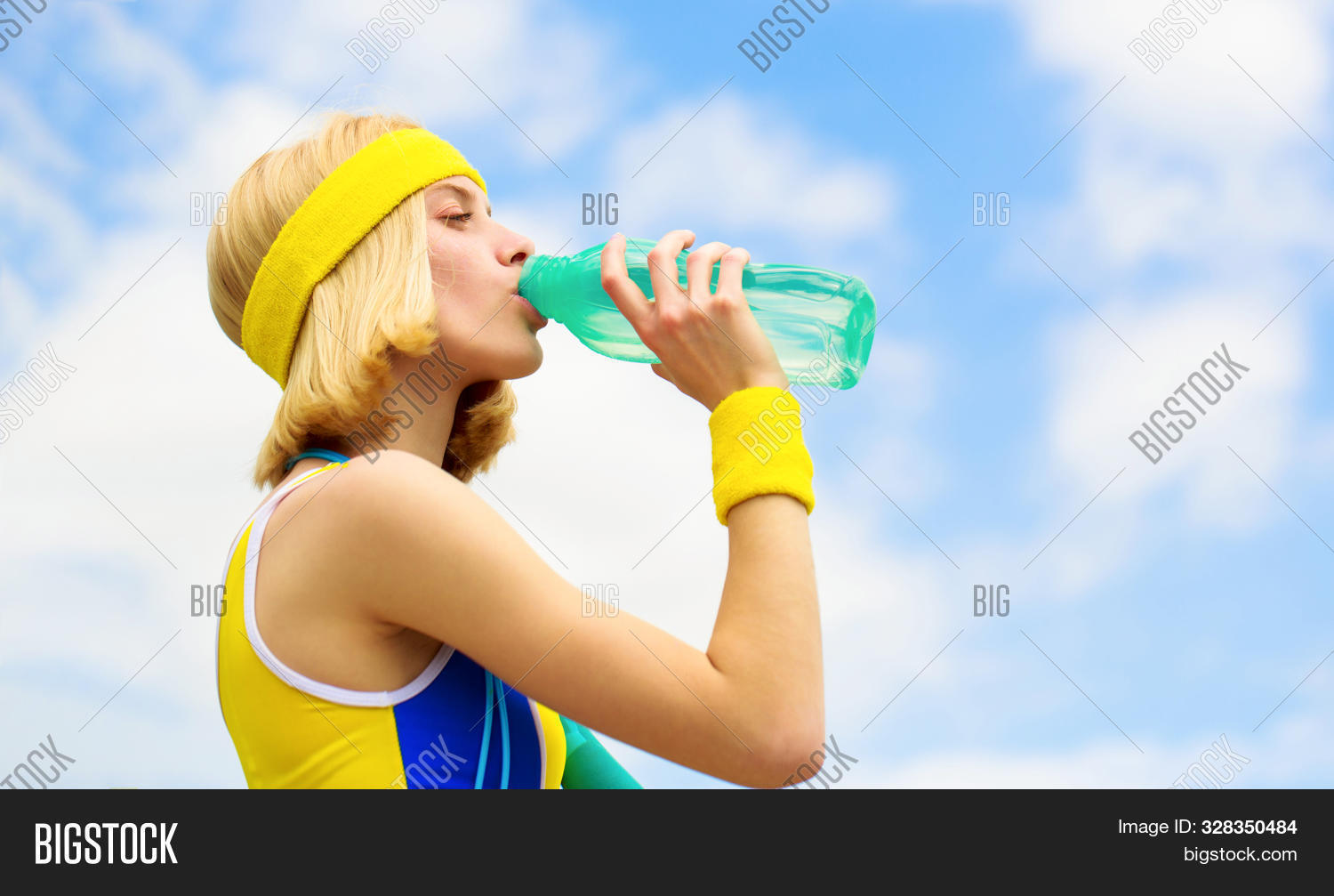 Woman Sports Wear Image & Photo (Free Trial) Bigstock