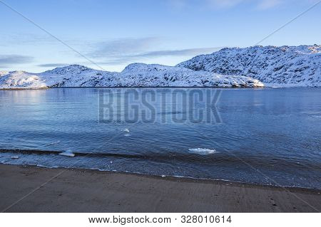 Guba Voronya Bay. Kola Peninsula Landscape