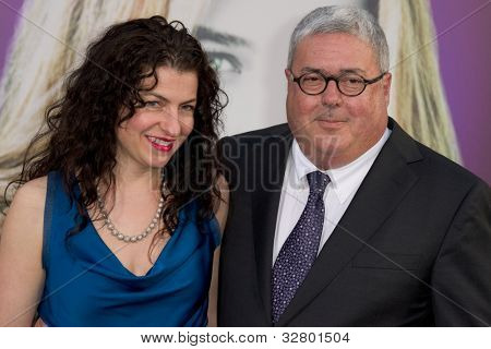 HOLLYWOOD, CA - kan 7: Producer Bruce Berman arriveert op de première van de Warner Bros. Pictures Da