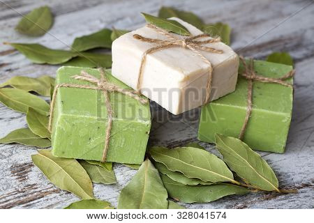 Organic Natural Handmade Bay Laurel Soap With Olive Oil And Leaves On Burlap Sack, Daphne Soap Body 