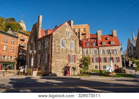 Quebec City, Canada - 4 October 2019: Traditional Stone Houses On Boulevard Champlain In The Petit C