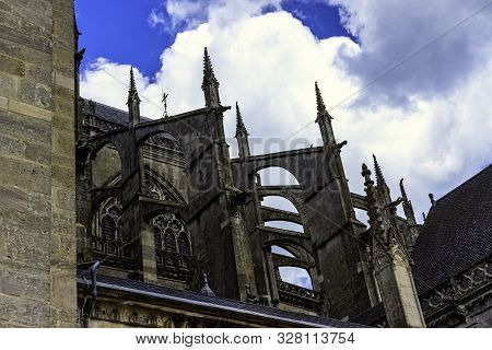 Le Mans, Maine, France - May 28: Cathedral Of Saint Julian (cathedrale St-julien Du Mans) On 28 May 