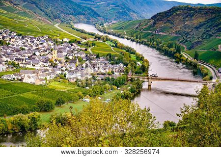 Leiwen Small  Village On The Moselle Germany