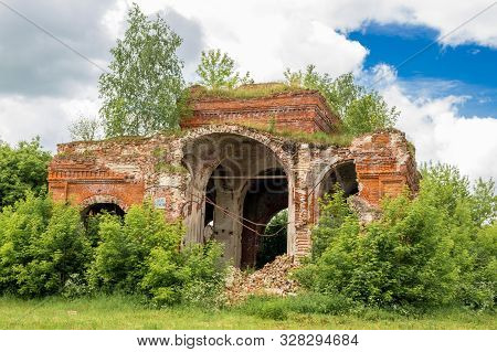 Ruins Of Church Of Assumption Of Blessed Virgin Mary (uspeniya Presvyatoy Bogoroditsy) In Village Of