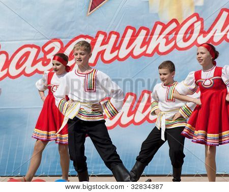 Ensemble af National Dance Rodnichok