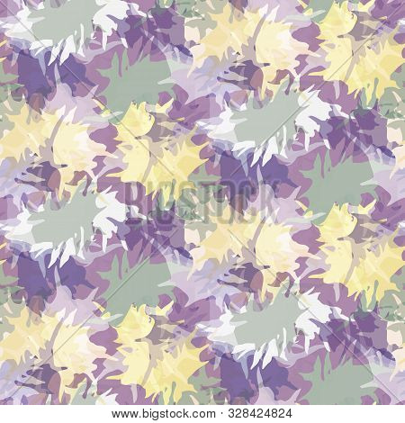 Blurry Shibori Tie Dye Abstract Splash Background. Seamless Pattern On Bleached Resist White. Spring