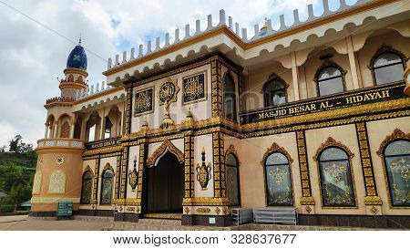 Bali, Indonesia- 18 Oct, 2019: View Of Masjid Besar Al Hidayah Located New Lake Beratan In Bali, Ind