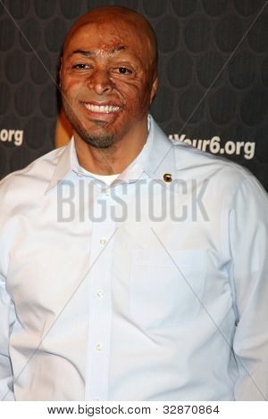 LOS ANGELES - MAY 10:  JR Martinez arrives at the Launch of Got Your 6  at SAG / AFTRA Headquarters on May 10, 2012 in Los Angeles, CA