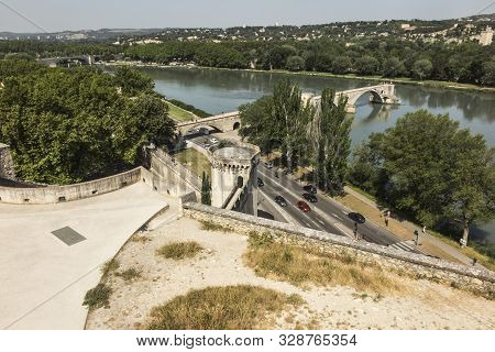 The Saint Bénézet Bridge, Known As The Avignon Bridge, Facing The City Of Villeneuve Les Vignon. Vau