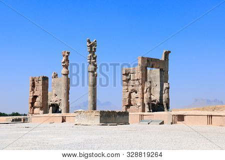 Gate of All Nations (Xerxes Gate) with stone statues of lamassu in ancient city Persepolis, Iran. UNESCO world heritage site